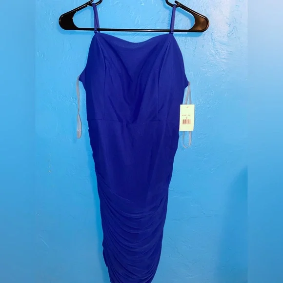 green emerald velvet dress V-Neck Bodycon Mini Short Homecoming Dress main image 1